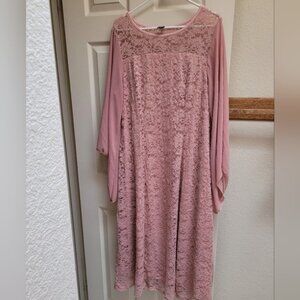 Elegant Pink Lace Dress